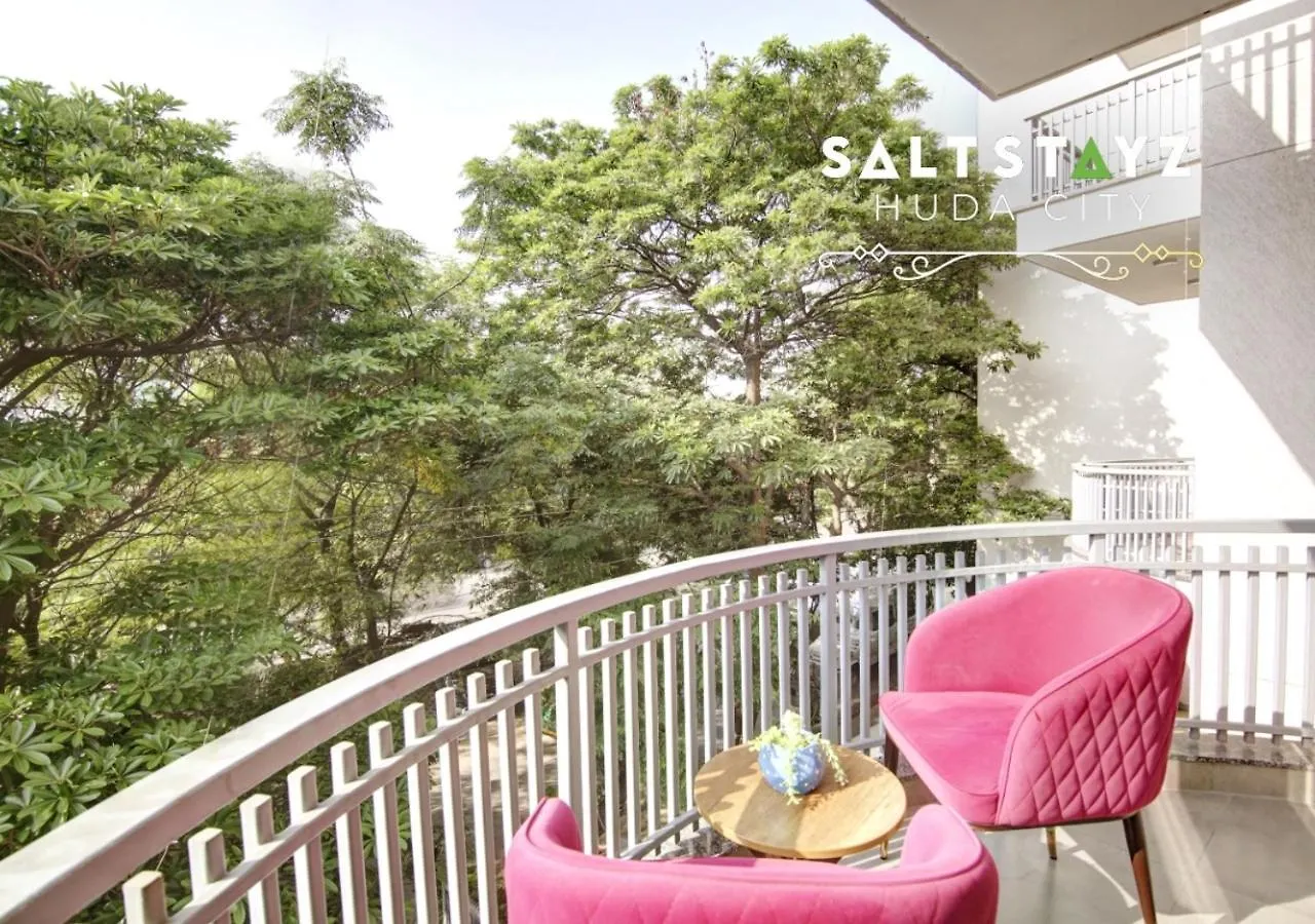 Saltstayz Select - Huda City Center Gurgaon 3*,